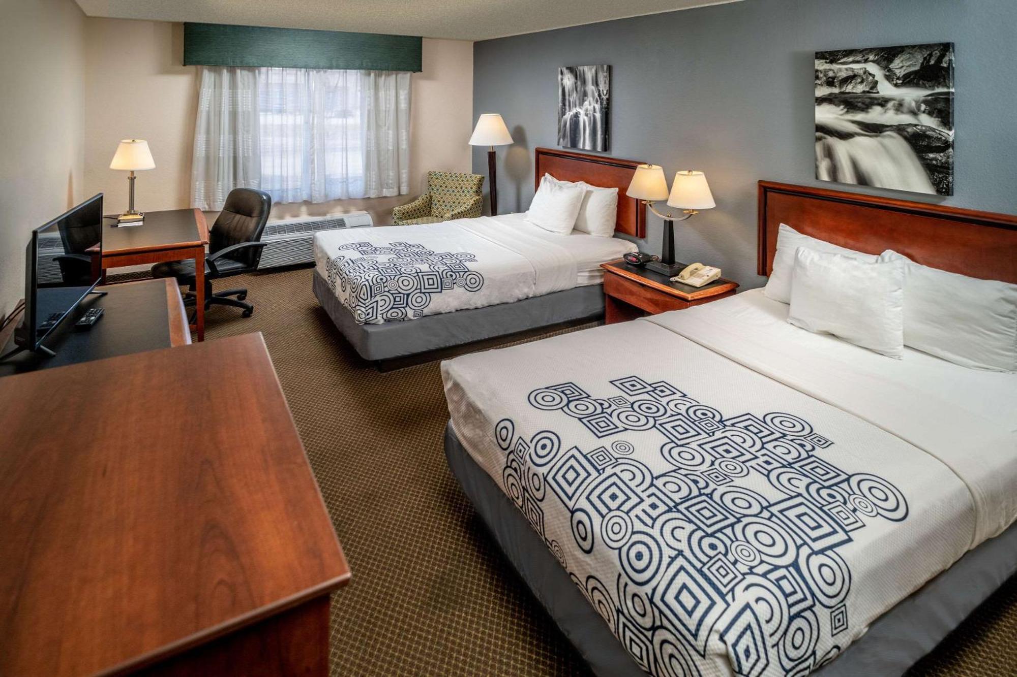 Rodeway Inn Barboursville Exteriér fotografie