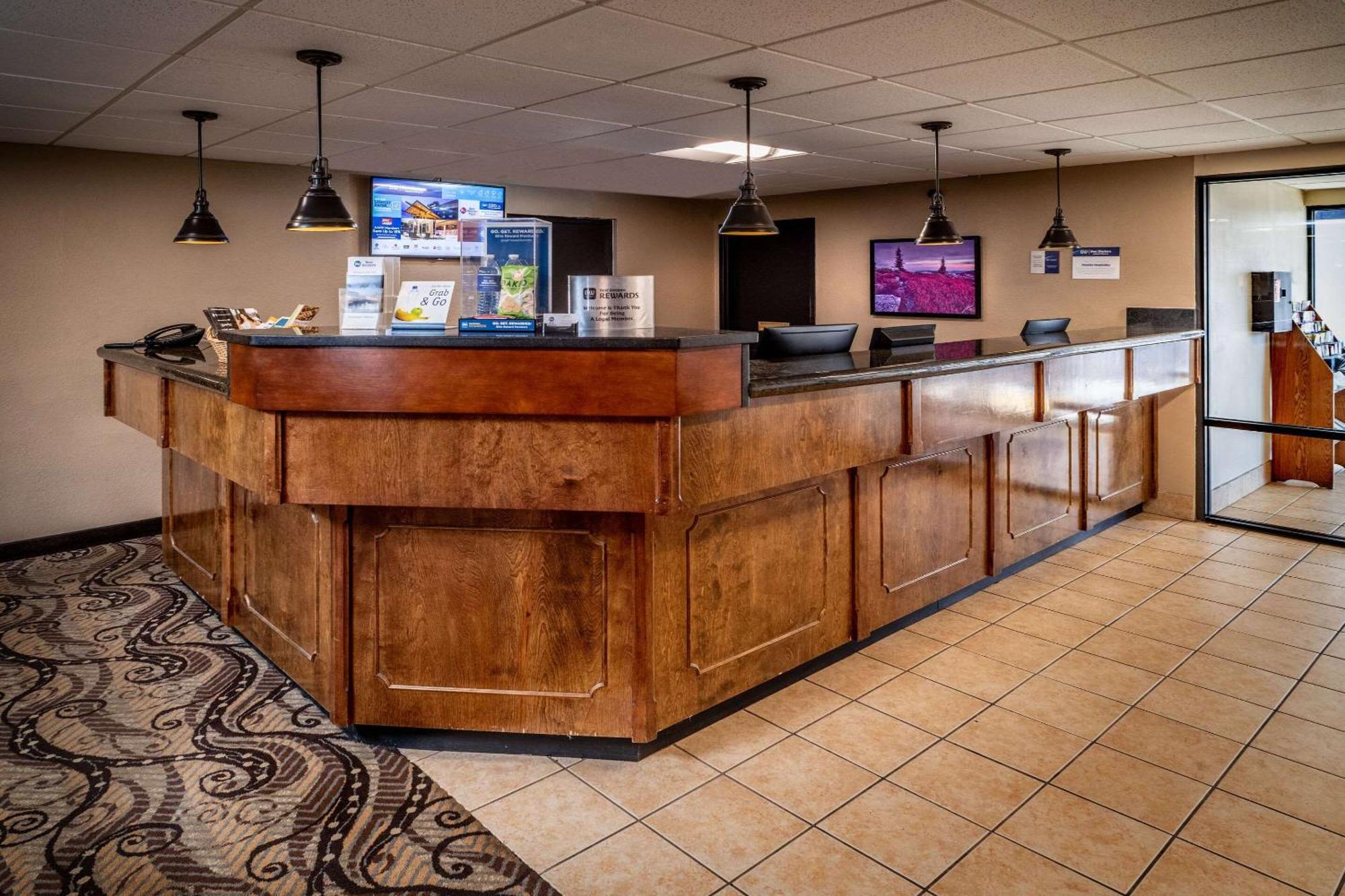 Rodeway Inn Barboursville Exteriér fotografie