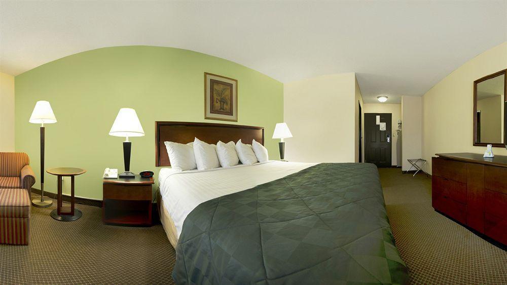 Rodeway Inn Barboursville Exteriér fotografie