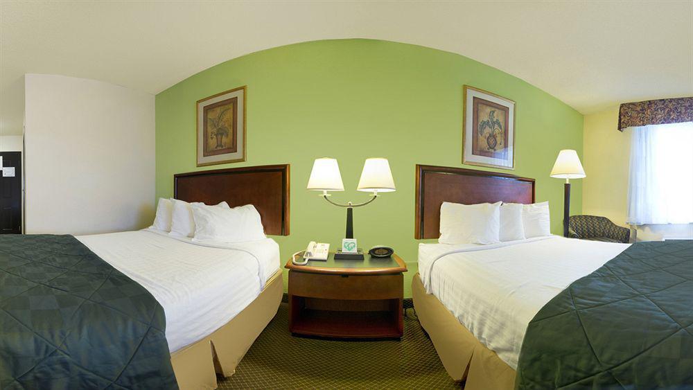 Rodeway Inn Barboursville Exteriér fotografie